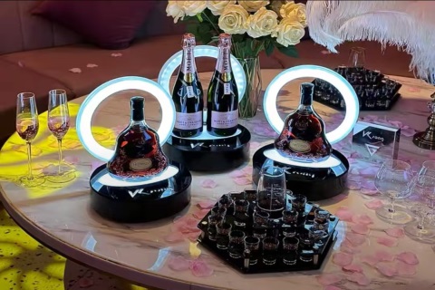 天津夜场招聘模特/礼宾员,诚信为本欢迎咨询创未来